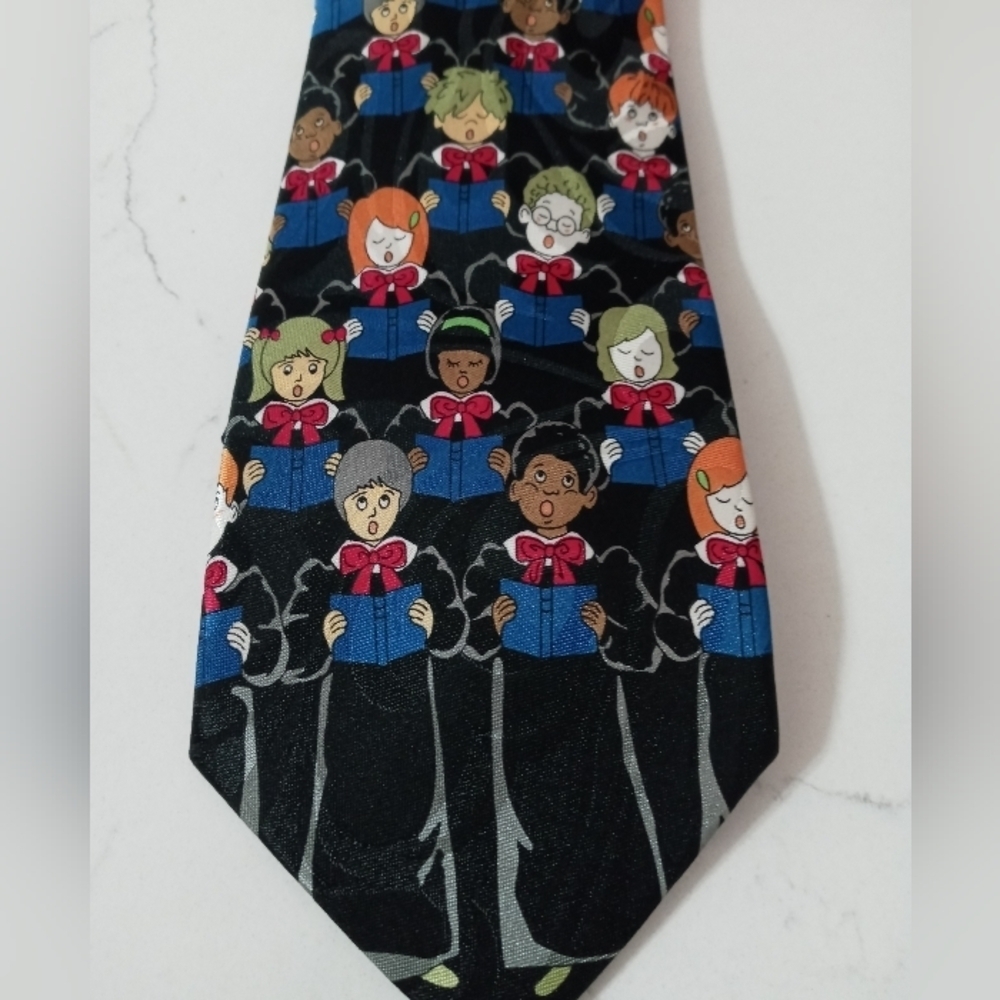 Steven Harris Handcrafted 100% Polyester Christmas Carolers Men's Satin Tie